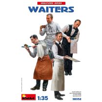 1/35 WAITERS 4 FIGURES